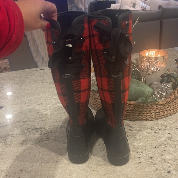 Coach plaid boots - Picture 2 of 3